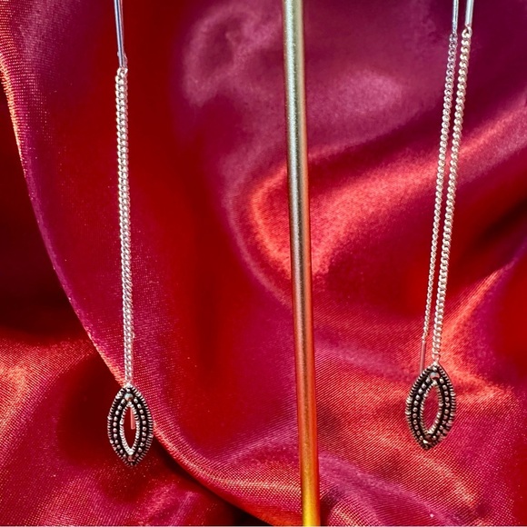 Delicate Charles Winston 925 Sterling Silver Marcasite Threader Earrings - Picture 4 of 15